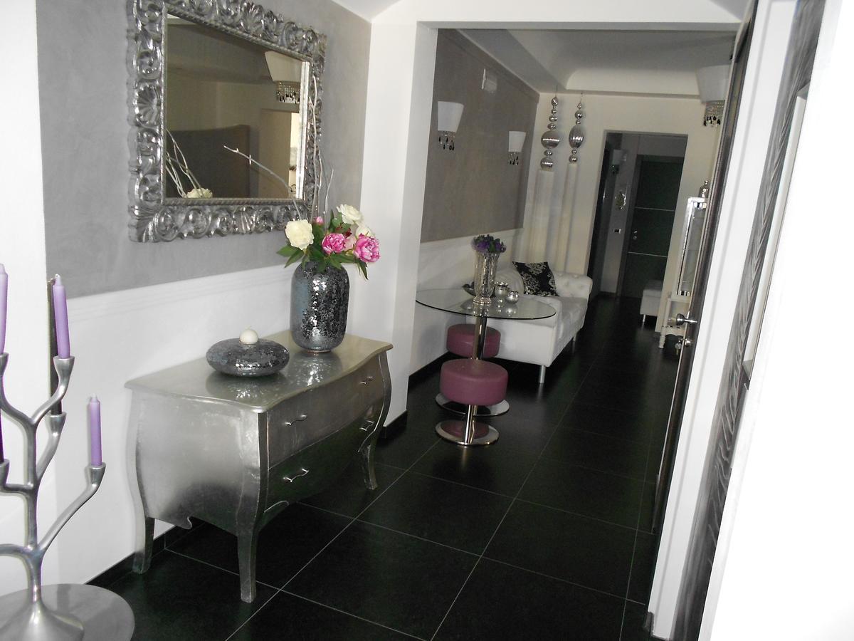 Residence Hotel Le Viole Rimini Exterior photo