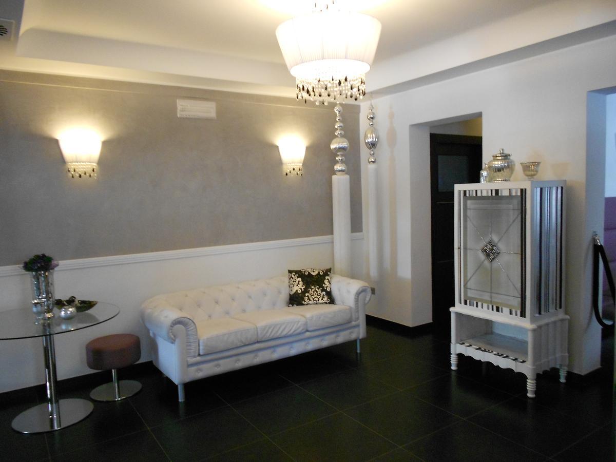 Residence Hotel Le Viole Rimini Exterior photo