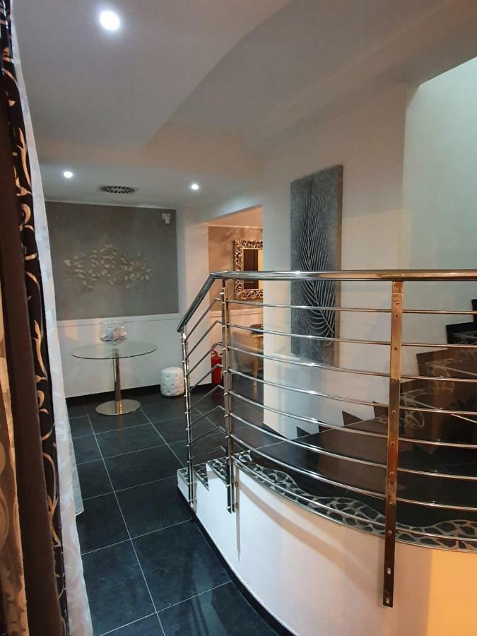 Residence Hotel Le Viole Rimini Exterior photo